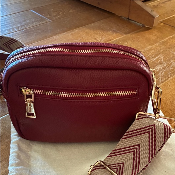 Pom Pom London Wine Crossbody Bag - Picture 6 of 13